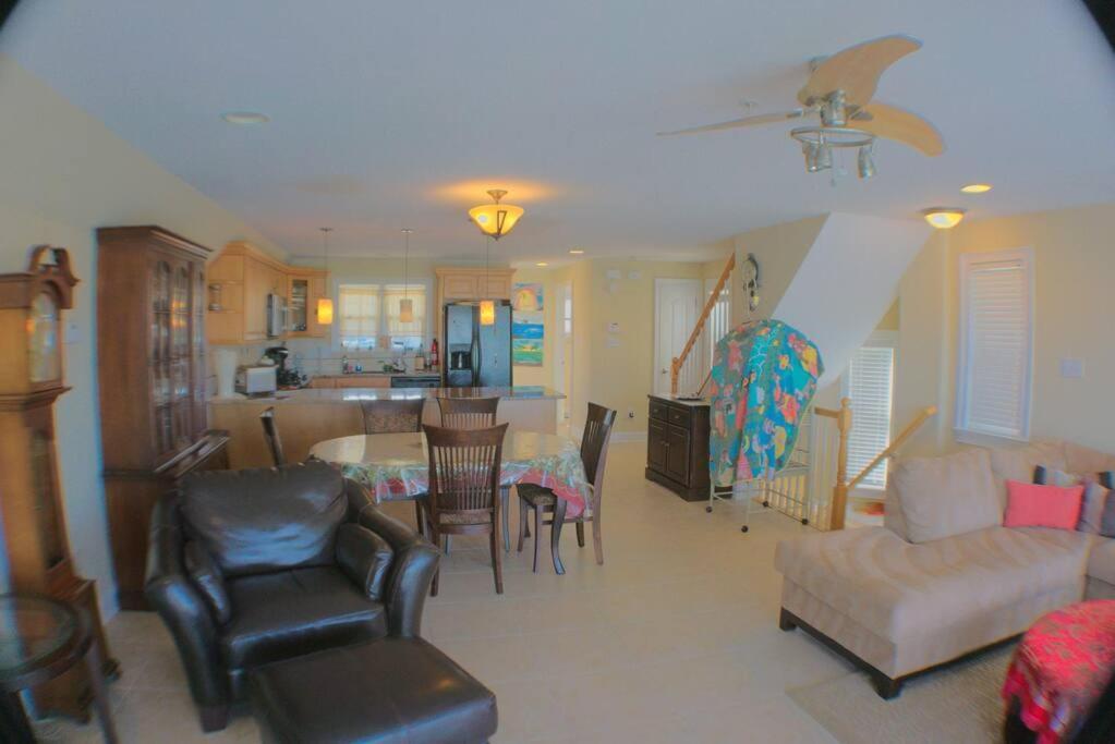 Awesome Water Front Home 4 Bedrooms & 4 Bathrooms! Sleeps 10 Atlantic City Exteriér fotografie