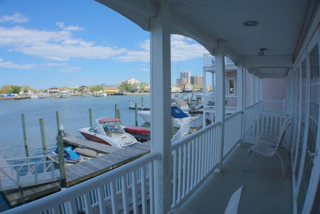 Awesome Water Front Home 4 Bedrooms & 4 Bathrooms! Sleeps 10 Atlantic City Exteriér fotografie